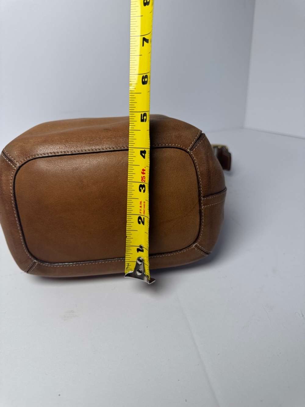 COACH Vintage Y2K 2002 Duffle Sac Bucket Bag Tan Leather Adjustable Shoulder Bag - Picture 7 of 16